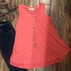 Small boutique top